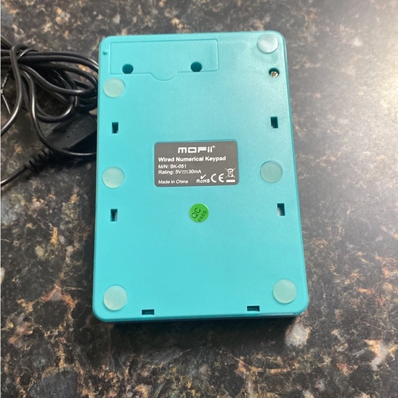 USB Numeric Keypad - Picture 2 of 4